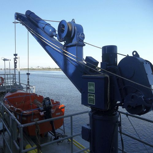 Gruetta per nave - RBDC - YMV CRANE AND WINCH SYSTEMS - elettrica ed idraulica / girevole