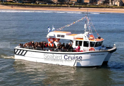 Barca professionale barca per trasporto passeggeri - Colin Aston - Catapult Catamarans Marine Projects Ltd - catamarano / entrobordo
