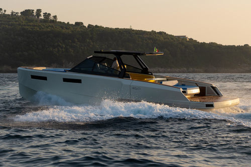 Motor-yacht da crociera - R4 XT - Evo Yachts - IPS POD