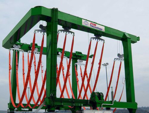 Travel lift controllato a distanza - DA - fgm tecnology - a forma di U