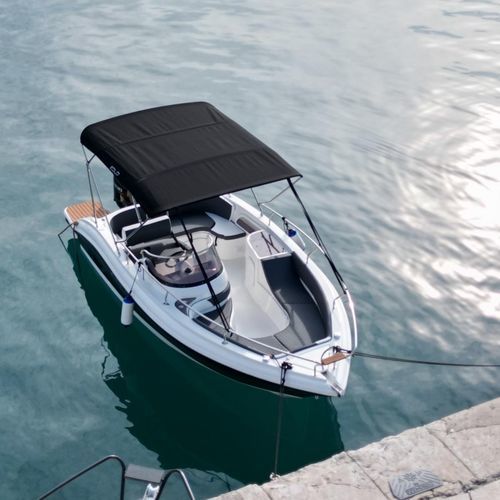 Day cruiser fuoribordo - 6.4 EL open - Eolo - open / con console laterale / max. 8 persone