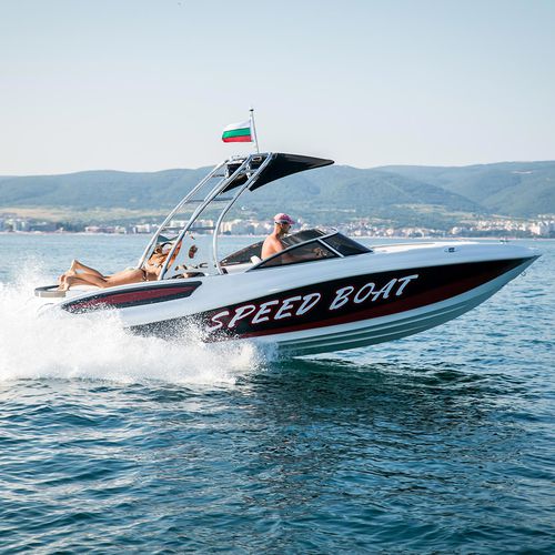 Runabout entrobordo - BUTTERFLY 24 - MERCAN YACHTING - diesel / a benzina / con dual console