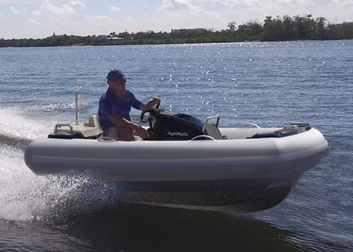 Gommone entrobordo - JET9.5 - Argos Nautic Manufacturing LLC - semirigido / open / con console centrale