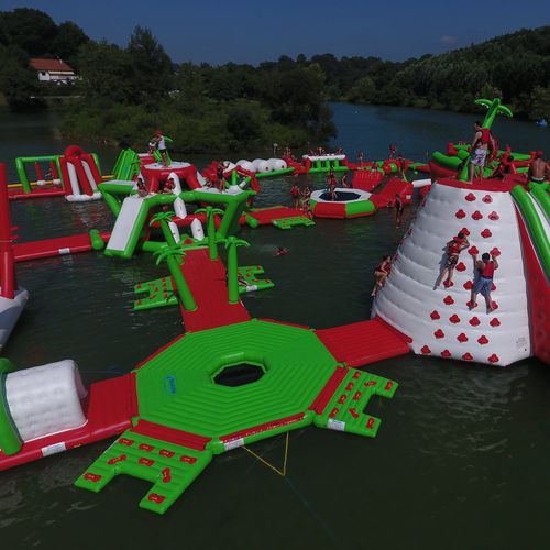 Gioco acquatico materasso - Octogone  - AQUAZONE parc aquatique - con piattaforma / isola / pista da corsa