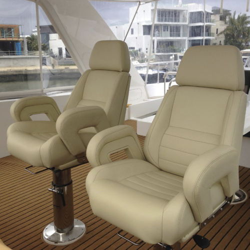 Sedile pilota - PORTOFINO HELM I - M Melfi Designs Pty Ltd - per barca / per yacht / con braccioli