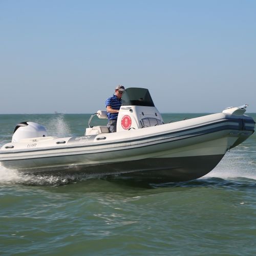 Gommone fuoribordo - W6 - Wimbi Boats Ltd - semirigido / con console centrale / open