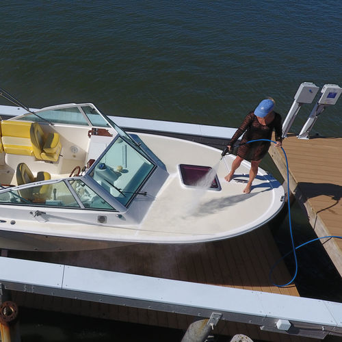 Pulitore ad alta pressione per barca - Way Kleen - No Profile Boat Lifts - per acqua di mare / montato su ponte / con motore elettrico