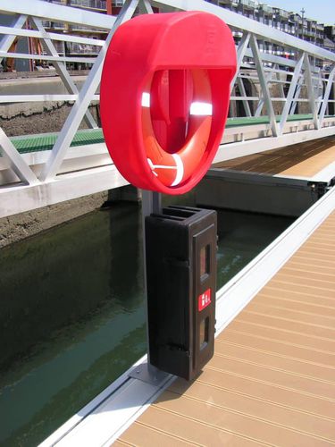 Colonnina antincendio - ARABEL NV - MARINA INTEGRATED SYSTEMS - portaestintore / per salvagente anulare / per pontile