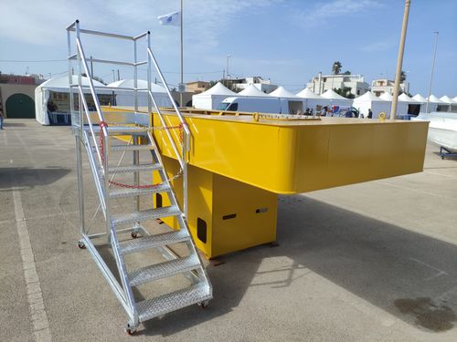 Pontile galleggiante - Nuova Metalmeccanica srl - marine division - da lavoro