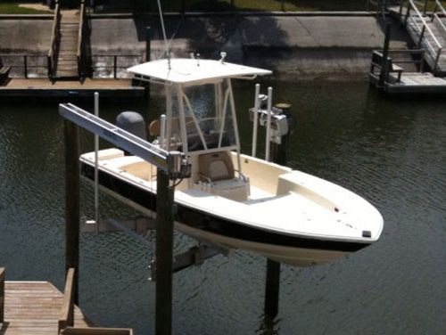 Ascensore per barche - TRIDENT - IMM Quality Boat Lifts, Inc. - galleggiante / in alluminio