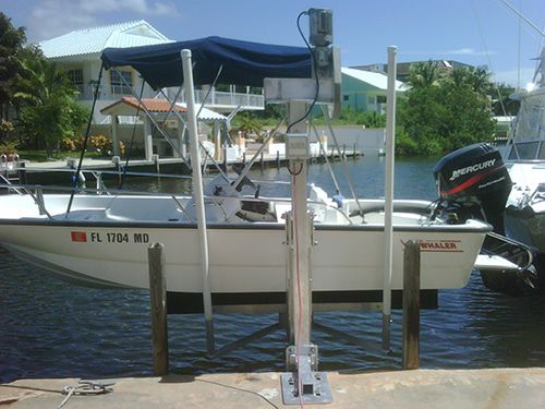 Ascensore per acquascooter - PWC 3000 - IMM Quality Boat Lifts, Inc.