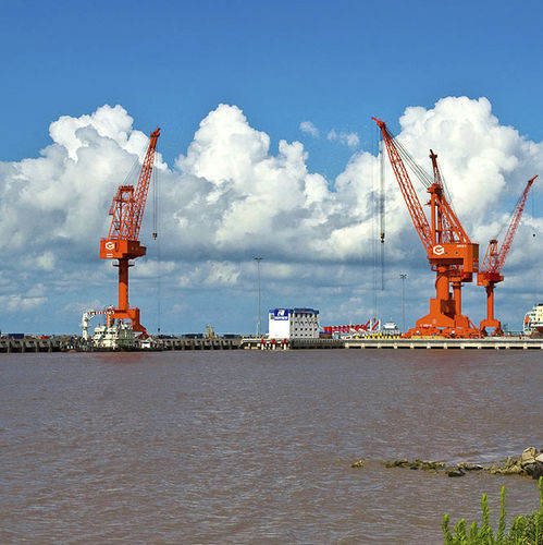Gru portuale - Level Luffing Crane - GENMA SOLUTION - di tipo level luffing