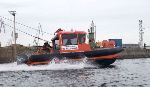 Barca professionale patrol boat - RAL-750-ZSF - AISTER ALUMINIUM SHIPYARD - fuoribordo / in alluminio