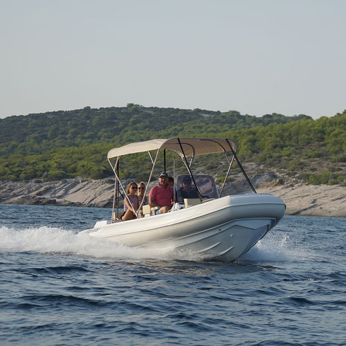 Gommone a idrogetto - 560D - Agilis Jettenders - diesel / RHIB / con console centrale