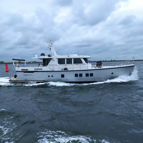 Motor-yacht offshore - Colinda  - Trimm Design BV - con cabina di pilotaggio