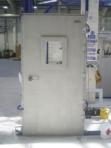 Porta per piattaforma offshore - MML Marine Ltd - a tenuta d'acqua / tagliafuoco / in acciaio inossidabile