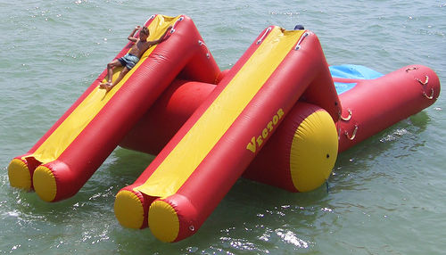 Gioco acquatico catapulta - Vector Inflatables - per base turistica sportiva / flottante