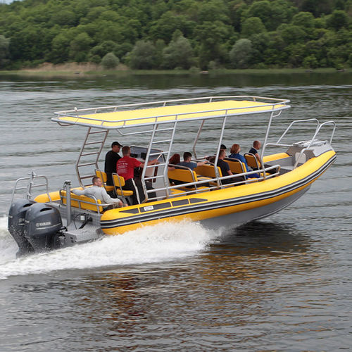 Gommone fuoribordo - RIB 900-P - Vector Inflatables - bimotore / semirigido / con console centrale