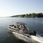 pontoon boat fuoribordo