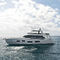 motor-yacht da crocieraFly 82Azimut