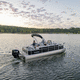 pontoon boat multiscafo / fuoribordo / open / con console centrale
