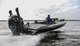 bass boat fuoribordo / a benzina / con scafo planante / con console centrale