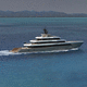 mega-yacht da crociera / raised pilothouse / con piscina / con eliporto