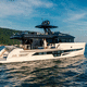 motor-yacht da crociera / con fly / V-drive / con 4 cabine