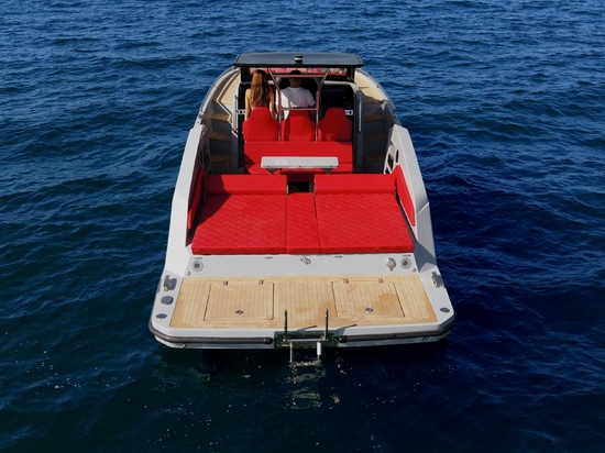 AUREA 30 CABIN - CATAMARANO A MOTORE