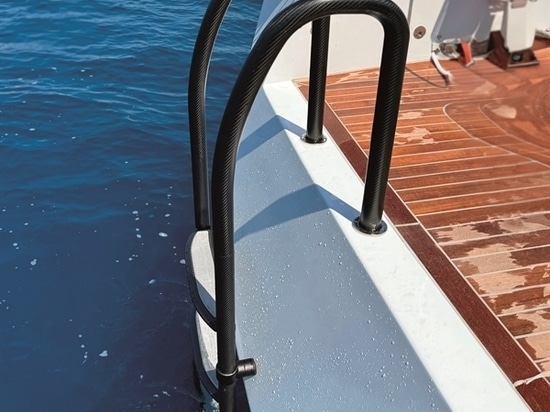 SCALETTA BAGNO LARGHEZZA 600 mm