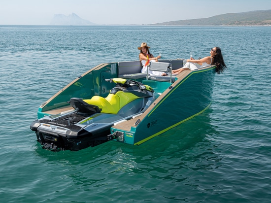 One Water Toys partecipa al Salone Nautico di Valencia 2025