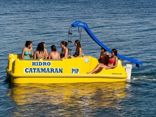 NOVITÀ – IDROCATAMARANO P9P