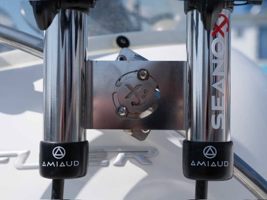 Equipaggia la tua barca con le attrezzature da pesca SEANOX.