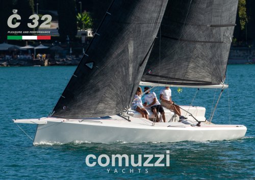 C-32 custom - COMUZZI yachts